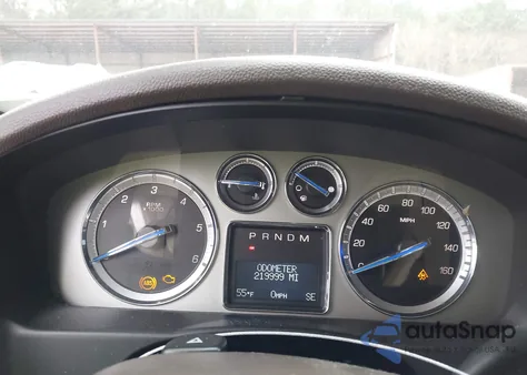 2010 Cadillac Escalade Premium z USA, uszkodzony, nr VIN 1GYUCCEF9AR246737